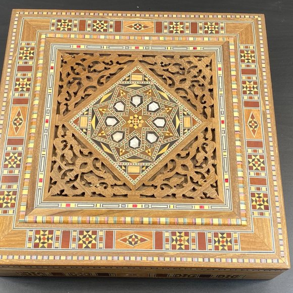 Wooden Mosaic Jewelry Box, Vintage Handmade Square Trinket, Inlaid with Mother o - Picture 6 of 10